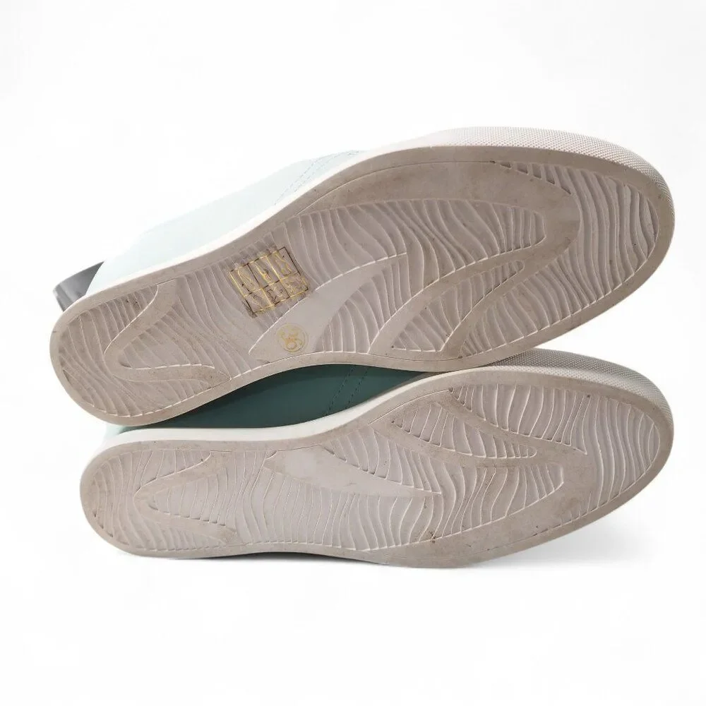 Francesco V. Leather Hidden Wedge Perf Casual Sneakers Light Blue‎ Women's 6/36